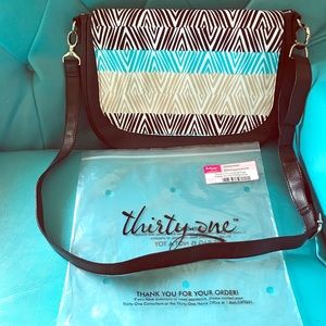 Thirty One Studio black purse/flap/strap